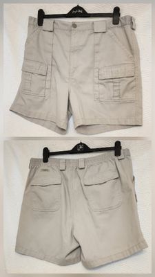 WEEKENDER Beige short 38