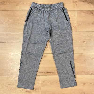 Etonic size small - gray sweatpants Has pockets and a functional drawstring Men's - S