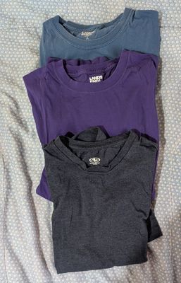 2 lands end 1athletic s/a Blue with pocket Black and purple no pockets Men's - S