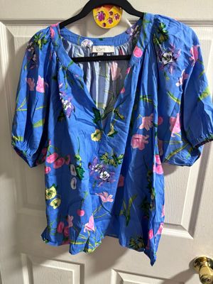 Loft Short sleeve blue shirt with pink and purple flowers Women's - XL