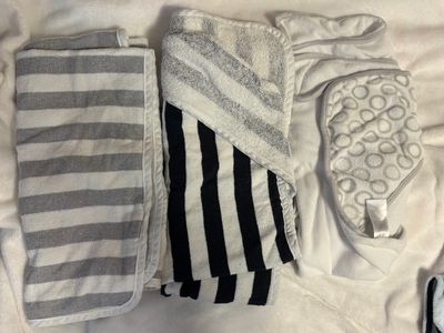 Infant Hooded towels 3 hooded infant towels