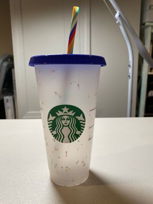Starbucks color changing cup Starbucks color changing cup