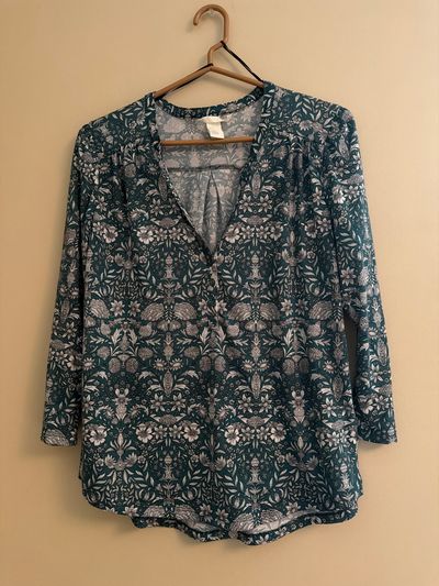 Green Black and White Casual Top Women's - S