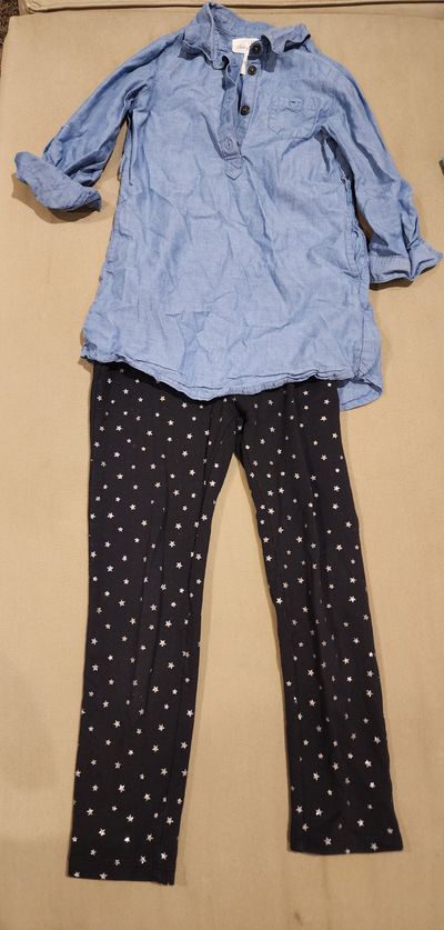 blue chambray tunic paired with black leggings blue chambray tunic paired with black leggings 5T/5