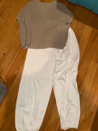 AMAZON Tan and cream sweater lounge set Women's - L