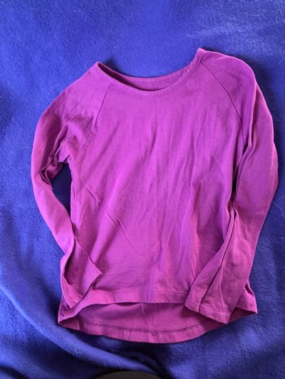 Childrens Place Long sleeved shirt size 5/6 purple 5T/5