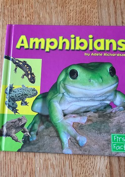 Capstone Press Like new hard cover informational text- all about Amphibians