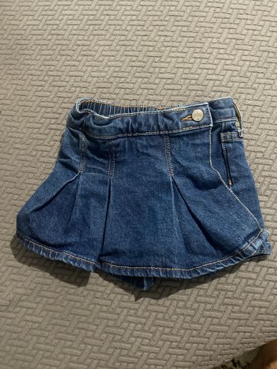 Gap NWOT skort 2T