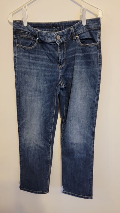White House Black Market Straight Ankle Jean Women's 6