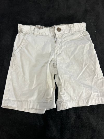 Cat and Jack shorts 7-8