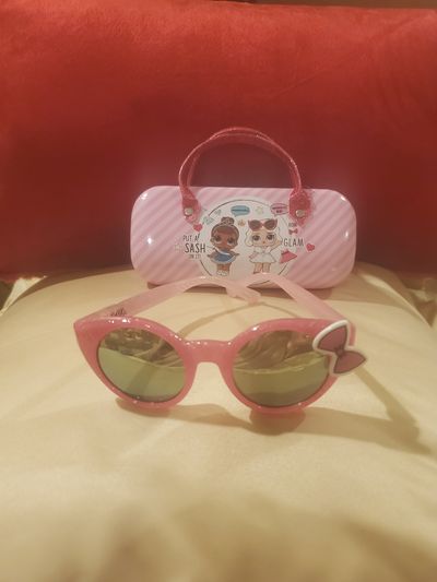 LOL sunglasses & case