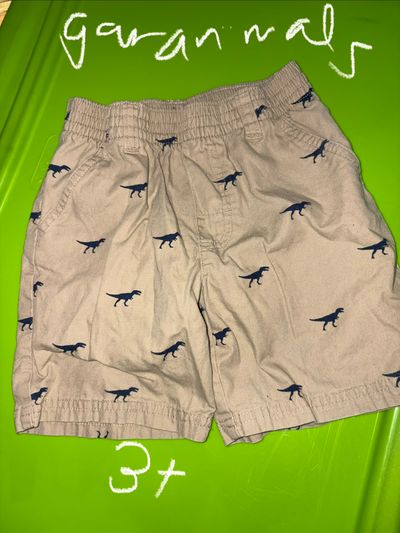 Garanimals Dino shorts 3T