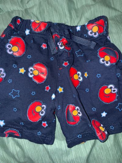 Elmo shorts Sesame Street Elmo shorts 3T