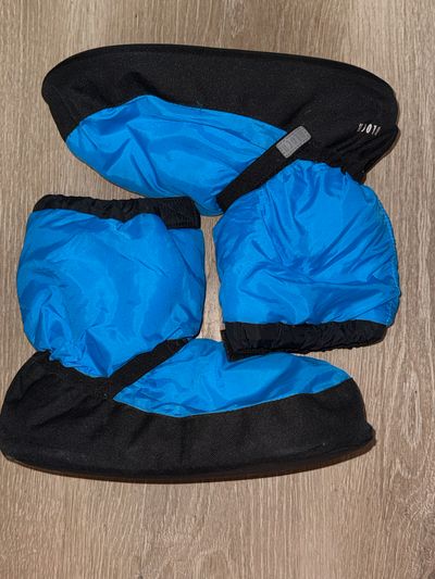Bloch Warmup booties - girls size Medium 3 (Big Kid)