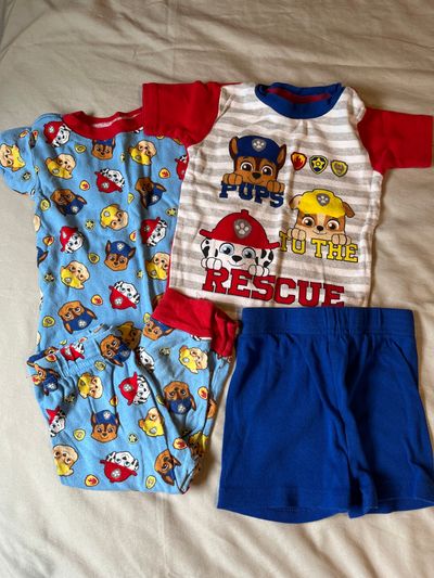 Paw patrol 4 pc pj set 2 short sleeve tops pants and shorts 2T