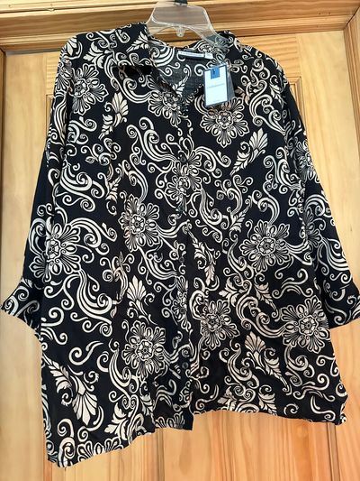 Brand New with tags Croft and Barrow Brand New with tags Women's - L