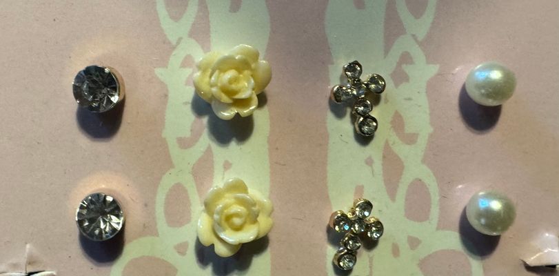 God bless little girls 4 sets of earrings - new