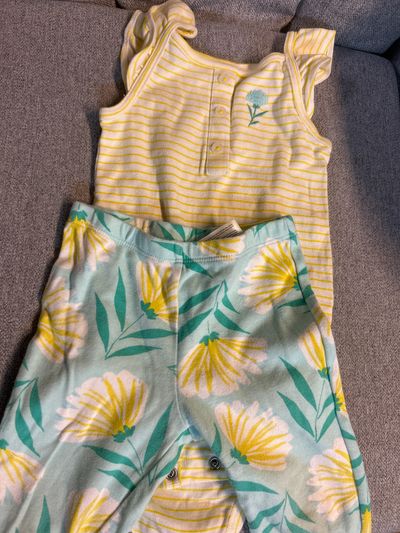 Carters Onesie and Pants 18 Months