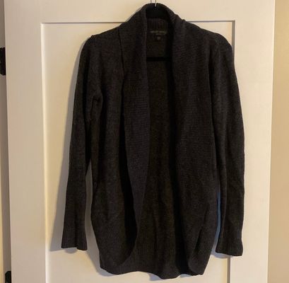 Barefoot Dreams Cozy cardigan worn once Women's - XS