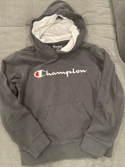 Champion Black champion goodie,white champion lettering and pocket on fron 7-8
