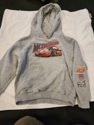 Disney PIXAR CAR Lightning Mcqueen hoodie 6T/6
