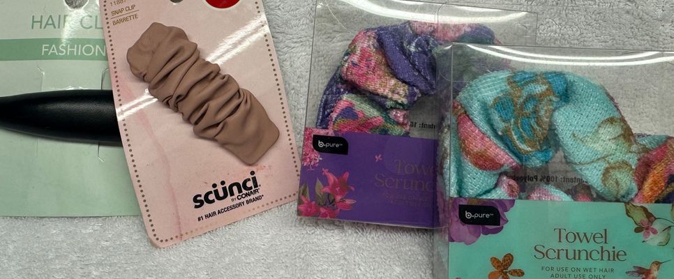 Brand New Hair Accessory Bundle Brand New Hair Accessory Bundle