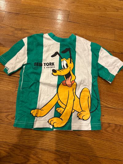 H&M Pluto t shirt  2T