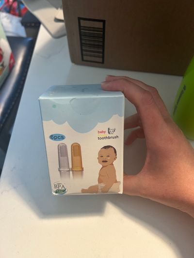 Unknown Baby toothbrushes, never used sealed in box