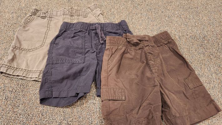 Various 3 x Summer cargo shorts 18 Months