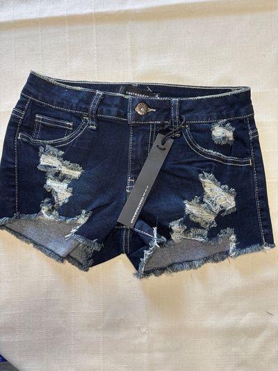 NEW - contraband girls distressed denim shorts Size 14 14-16