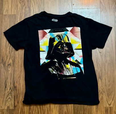 Star Wars Black Darth Vader shirt 14-16