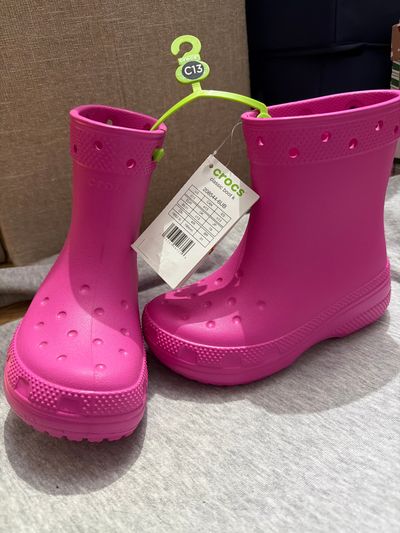 New with Tags Pink Crocs Rainboots $50 retail 13 (Lil' Kid)
