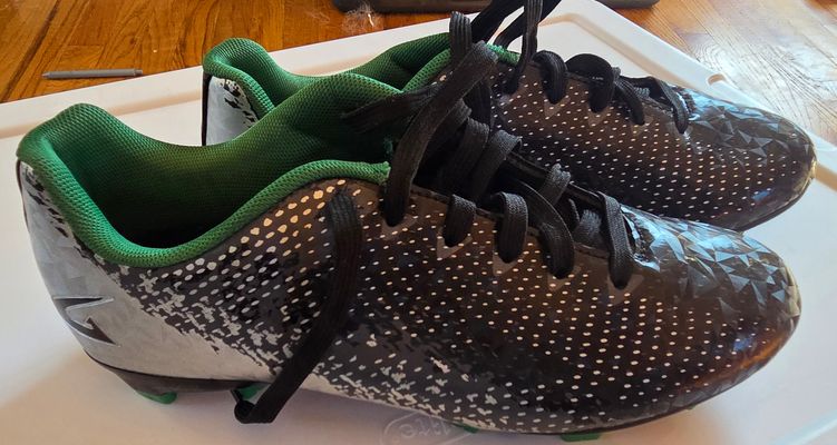 Geers Cleats Adult size 7