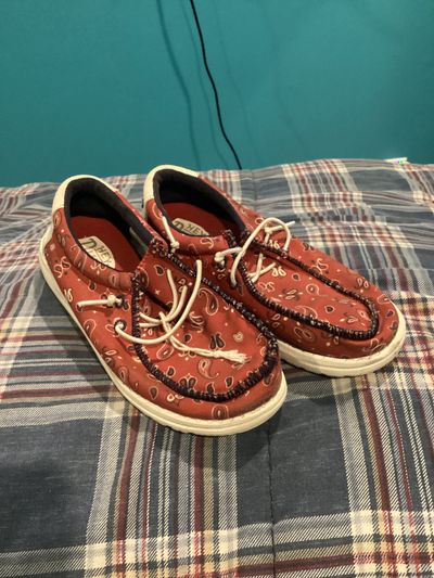 Hey dude Red patterned slip one, thin fabric 2 (Big Kid)