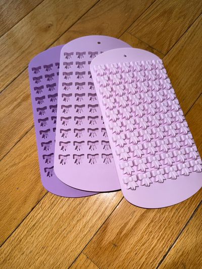 N/A Set of 3 purple mini bow ice trays