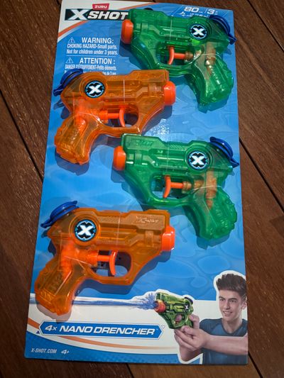 Brand new Zuru x shot 4 nano drenches Like new