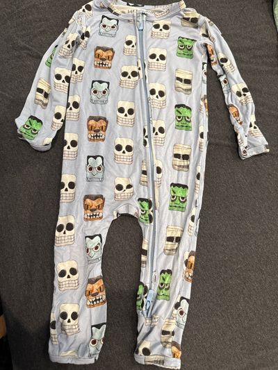 Little Bum Bums pajamas Halloween Bamboo pajamas it's two way zipper good for Halloween 18-24 Months