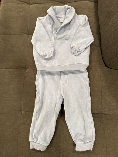 Ralph Lauren Blue 2-piece long sleeve outfit 12-18 Months