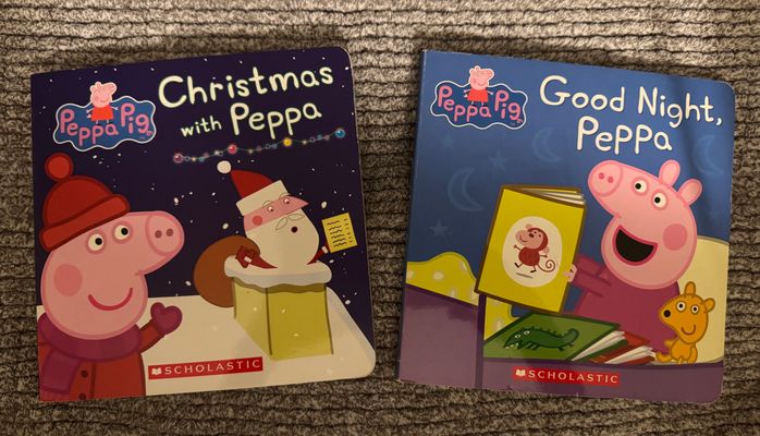 Scholastic Xmas w/ Peppa & Good Night Peppa -2pcs