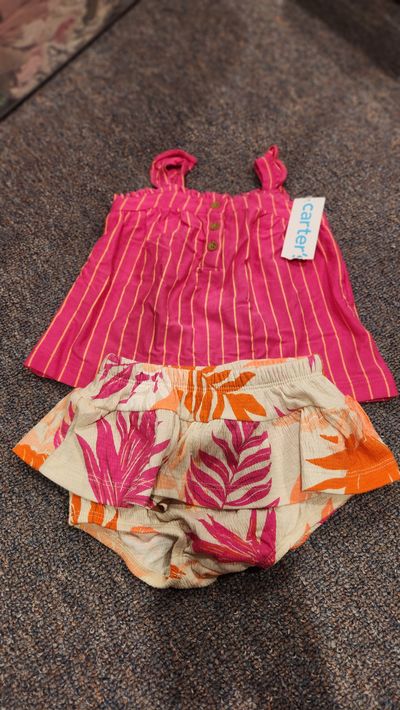 Carters Summer set, new 9 Months