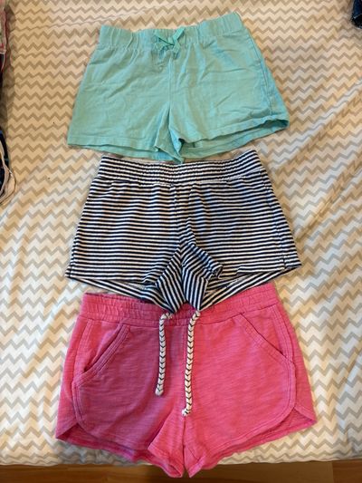 Gymboree & The Childrens Place 3 pairs of size 5/6 shorts 5T
