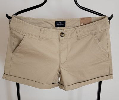 American Eagle Brand New Beige Midi Stretch Short Women's 6