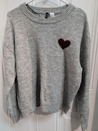 Divided by H&M grey sweater with heart Divided by H&M grey sweater with heart Women's - M