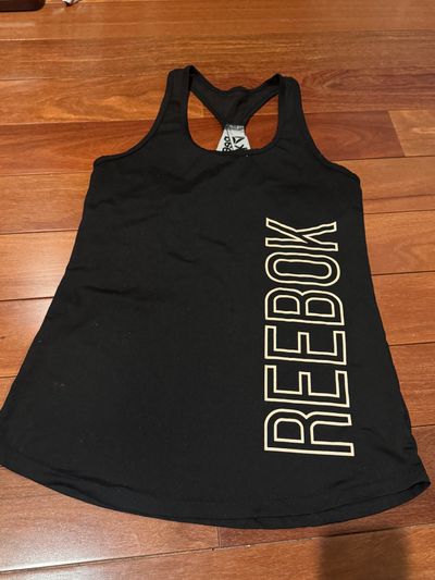 Like new Reebok black workout tank  Women's - S