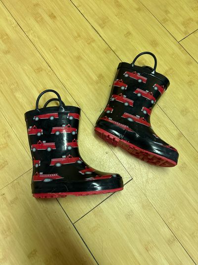 Hudson Baby Fire Truck Rain Boots 9 (Lil' Kid)