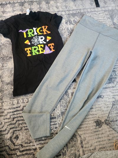 Nike drifit Grey leggings and black trick or treat  14-16