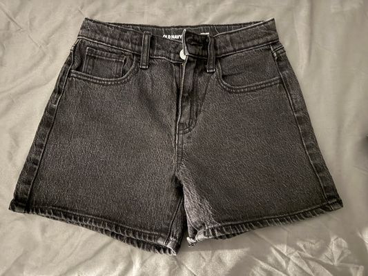 Old Navy size 12 Black Denim Jean Shorts 10-12