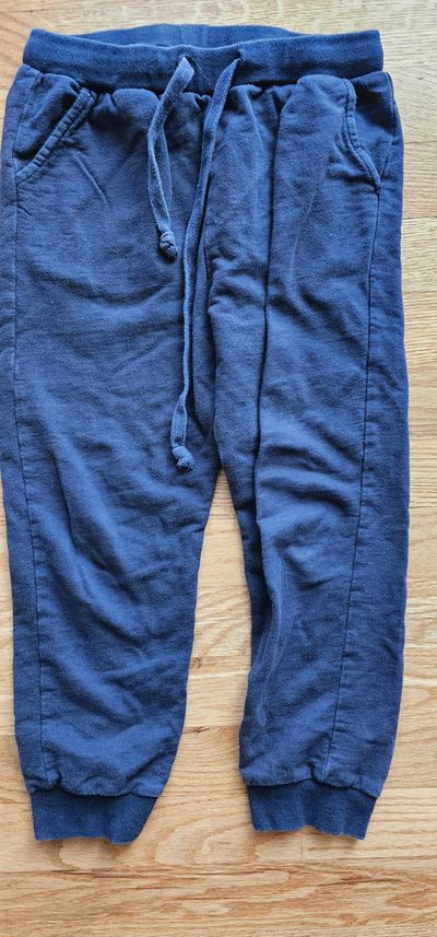 N/A Excellent condition boys joggers comfortable for everyday wear 7-8