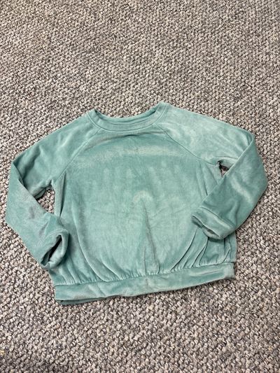 Cat and Jack Mint green plush sweatshirt 6T/6