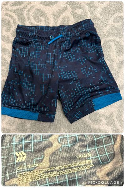 All in Motion navy print active shorts with pockets, size S 4-5 4T